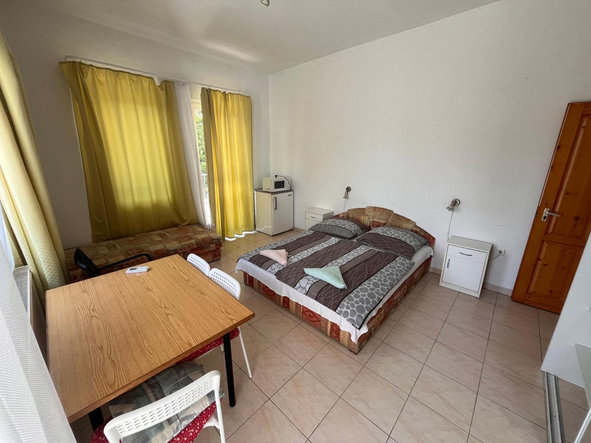 Klassz Apartmanhaz * Balatonfured